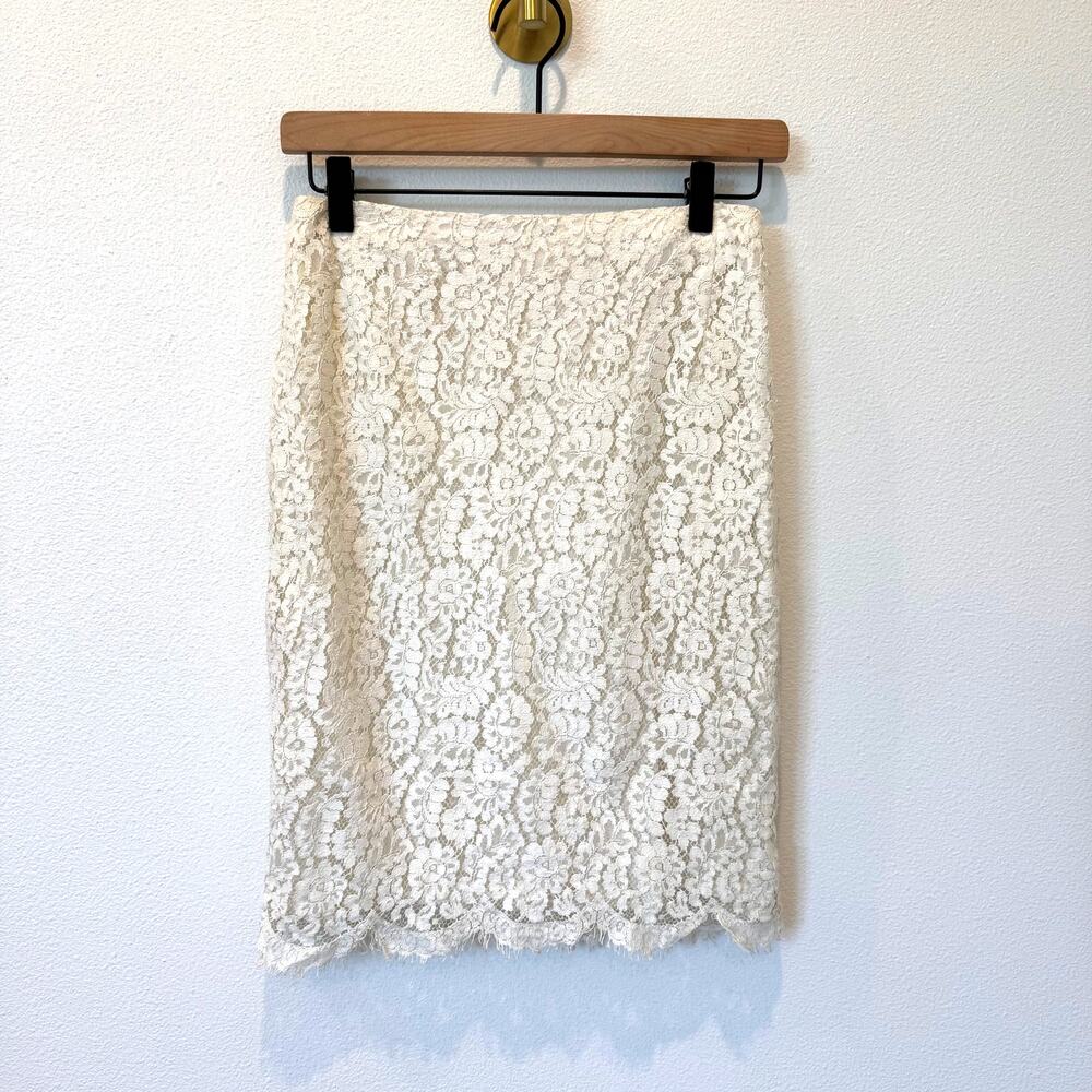 Saks Fifth Avenue Vintage 80's Off-White Floral Lace Pencil Skirt Cotton Blend